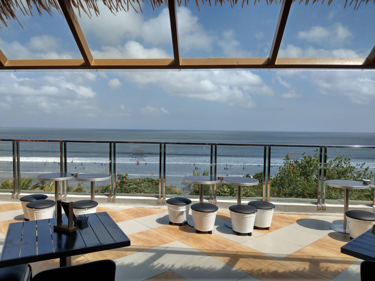 restaurant or cafe